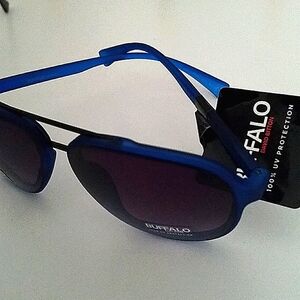 BUFFALO BRAND SUNGLASS 100% UV PROTECTION NEW!!!!🔥🔥🔥🔥
